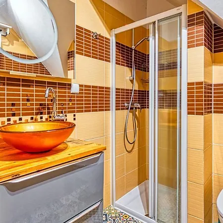 Pod Swierkami Z Prywatna Sauna - 5d Apartmán